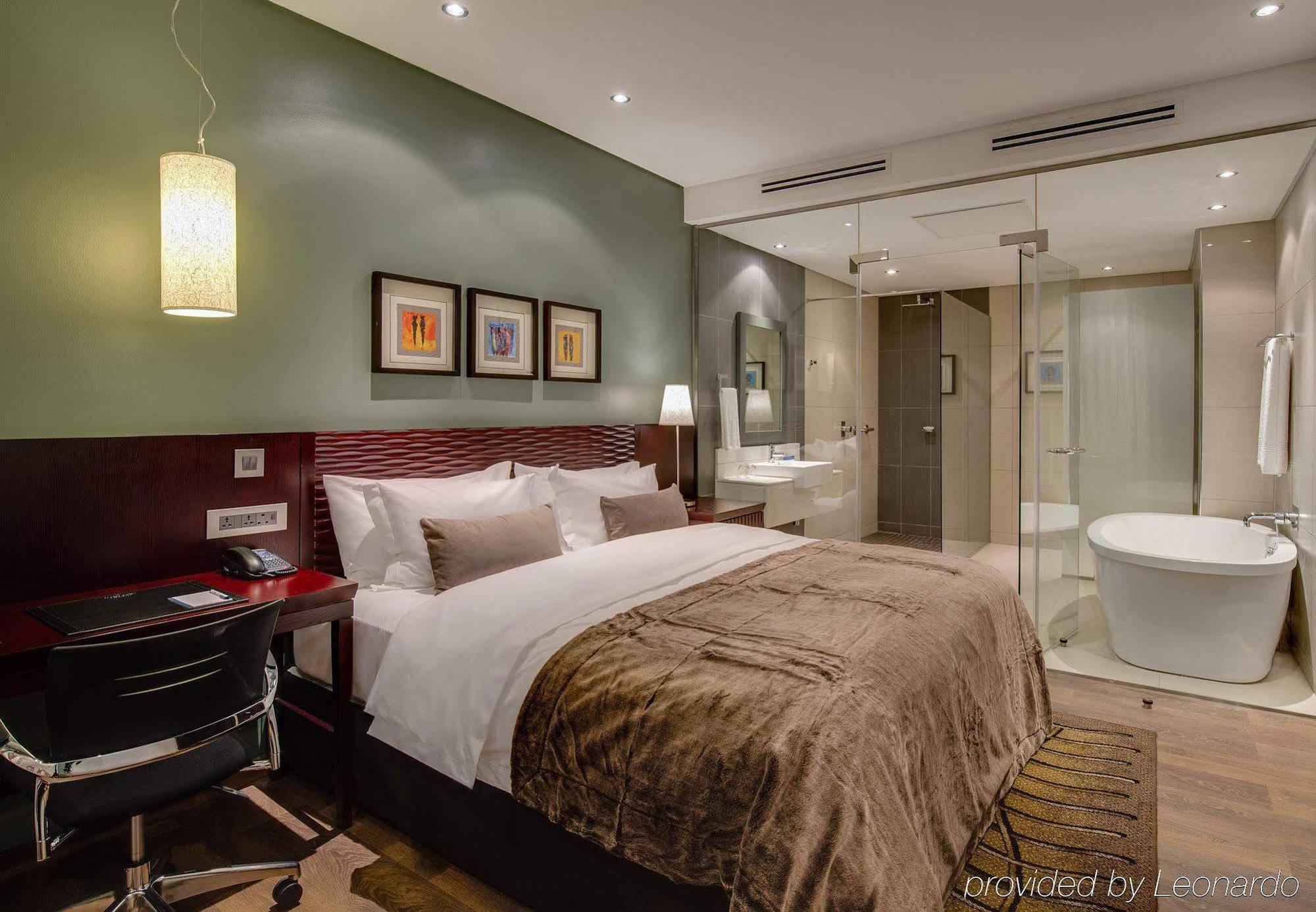 Alliance Hotel By Eagles Sekondi-Takoradi Екстер'єр фото