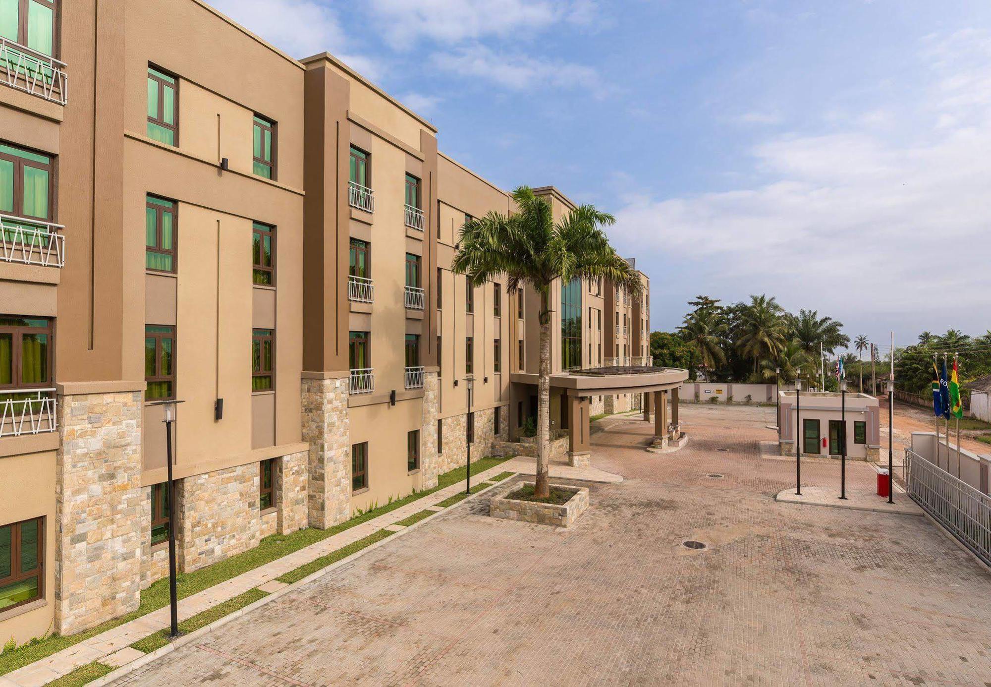 Alliance Hotel By Eagles Sekondi-Takoradi Екстер'єр фото
